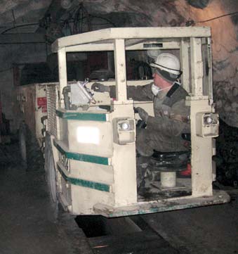 подземный самосвал DT-704