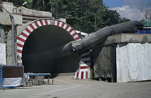 Строительство тоннеля в олимпийском Сочи