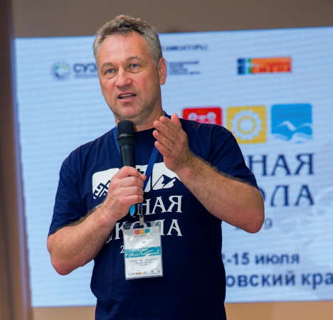 Анатолий Фомин, начальник управления привлечения и развития персонала АО «СУЭК»