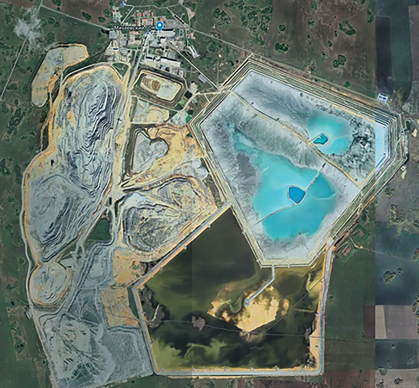 Рис. 5 Фактическое  состояние  промплощадки  Михеевского ГОКа Fig. 5 The actual  condition of the  Mikheyevsky  Mining and  Processing Plant