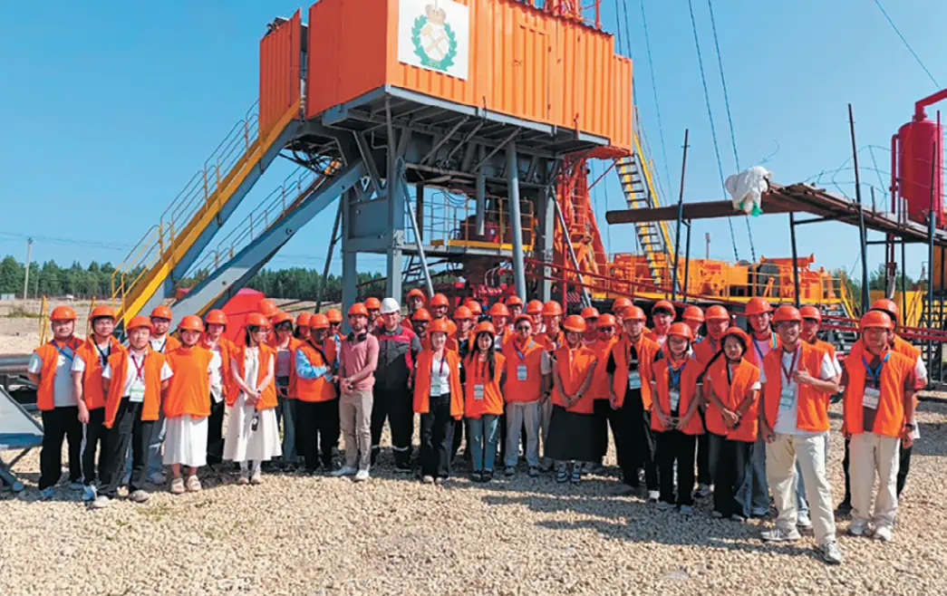 Рис. 2 Летние практики на уникальных полигонах Горного университета