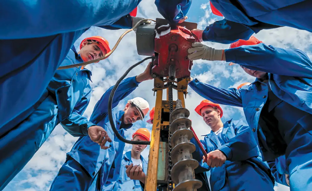 Рис. 2 Летние практики на уникальных полигонах Горного университета